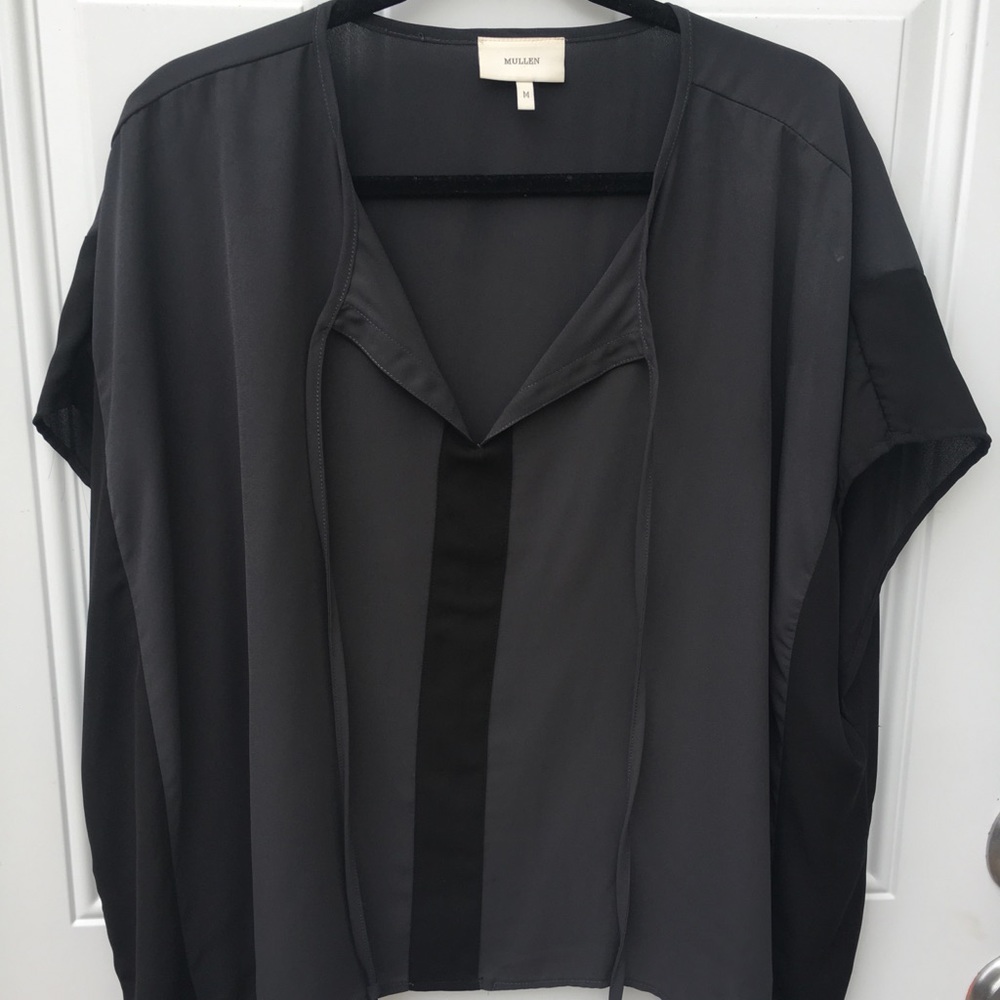 Grey and black blouse from Mullen